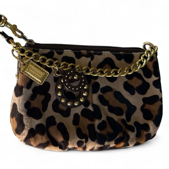 Coach Brooke Haircalf Clutch wristlet with COA - Picture 1 of 7